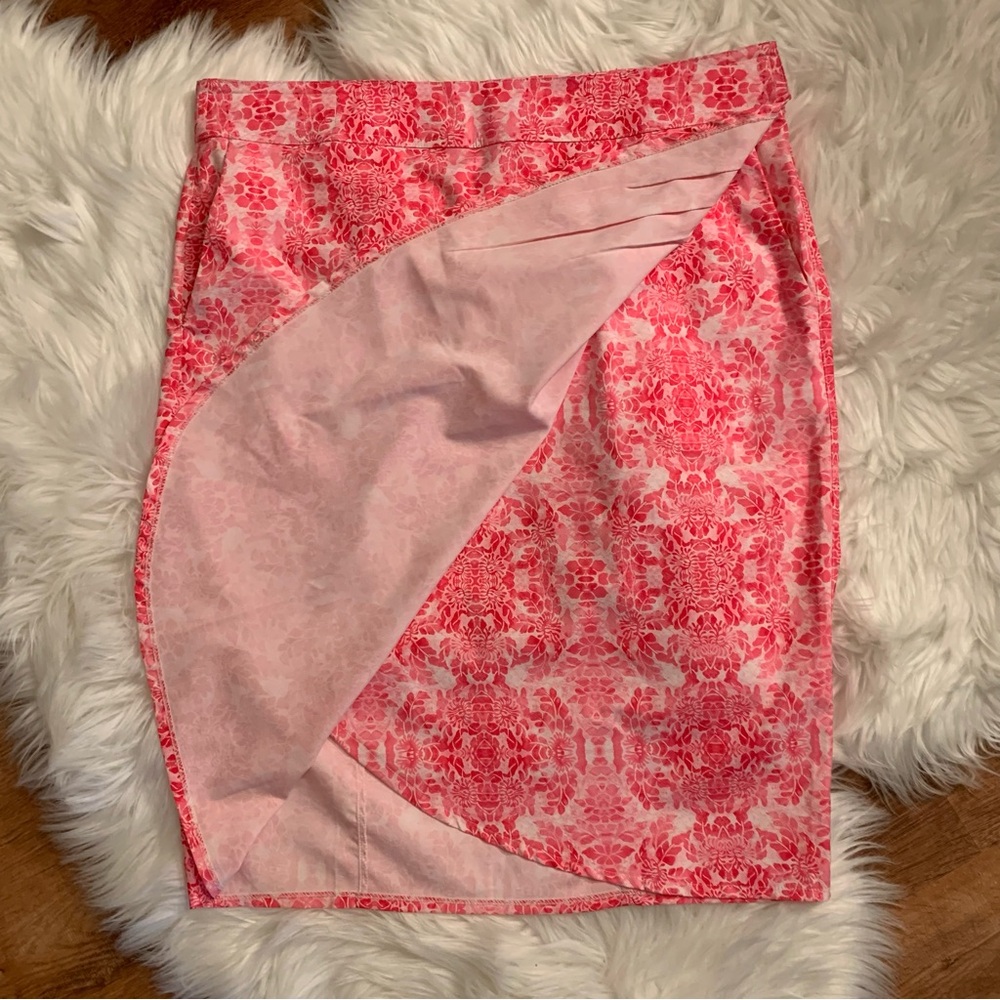 RipSkirt Pink White Floral XLarge Wraparound Tulip Style Length 3 Resort Travel